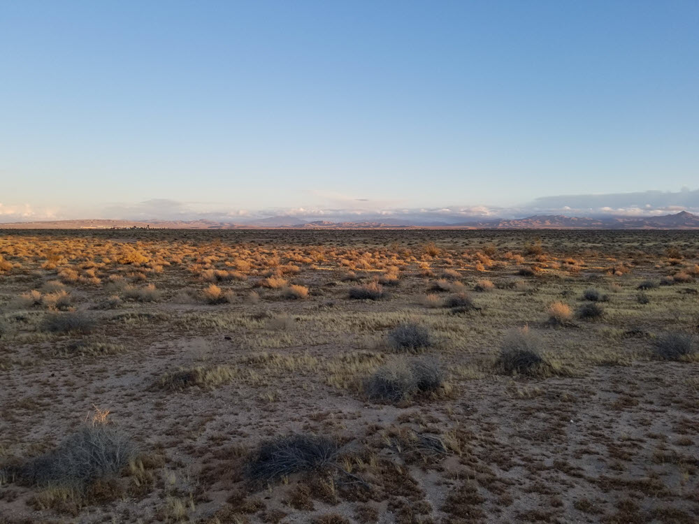ImageOfProperty_048807539_2 2.5 Acres South of Highway 58 near Barstow