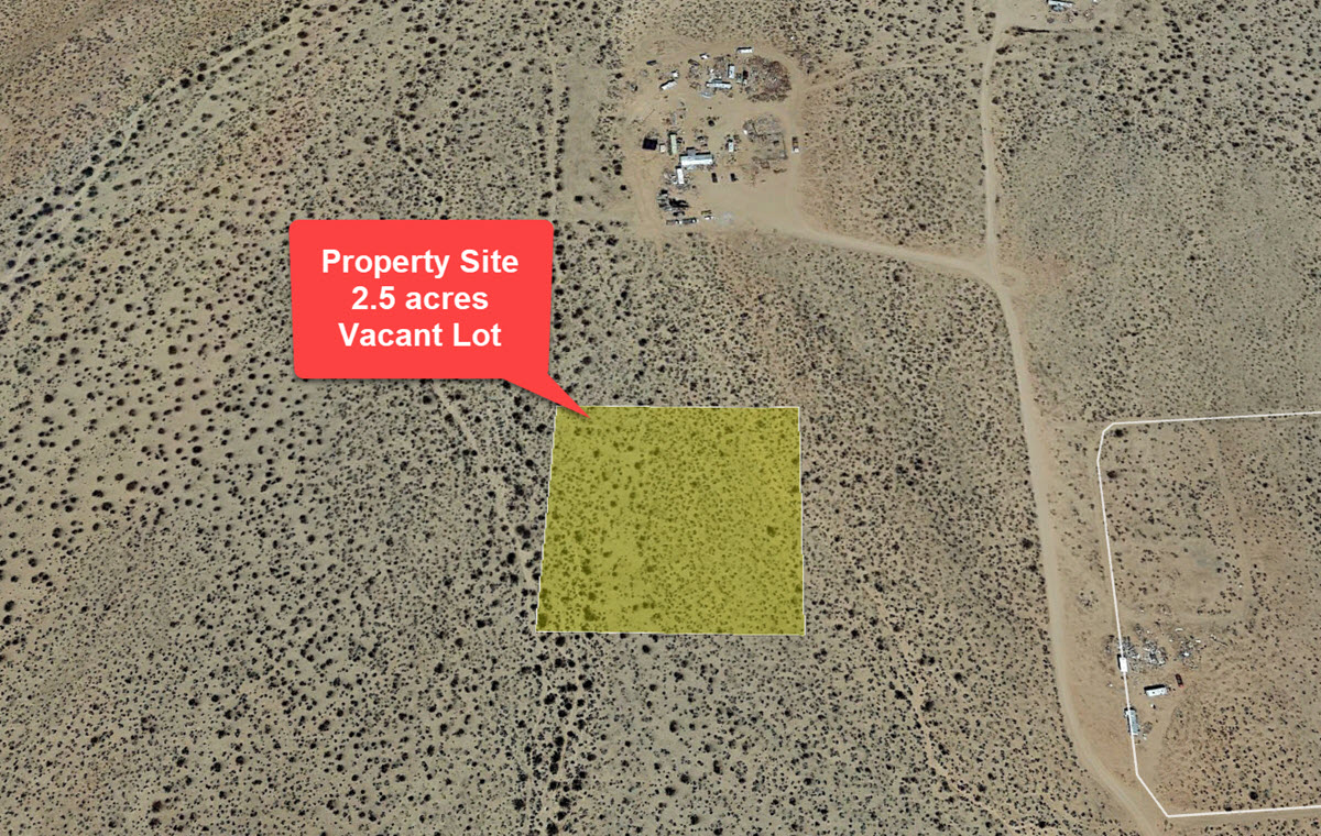 2.5 acres West of Kramer Junction, CA