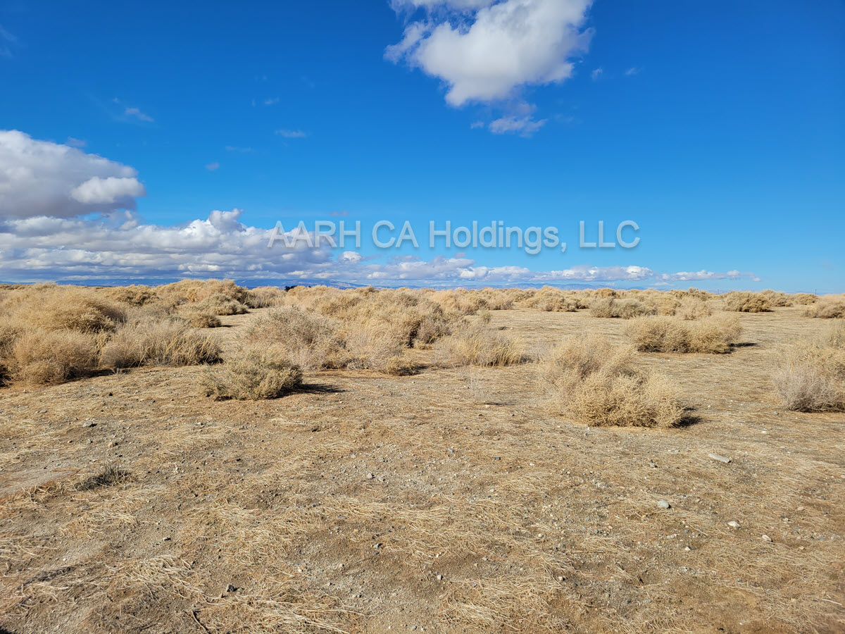 5 Acres West of Lancaster, CA
