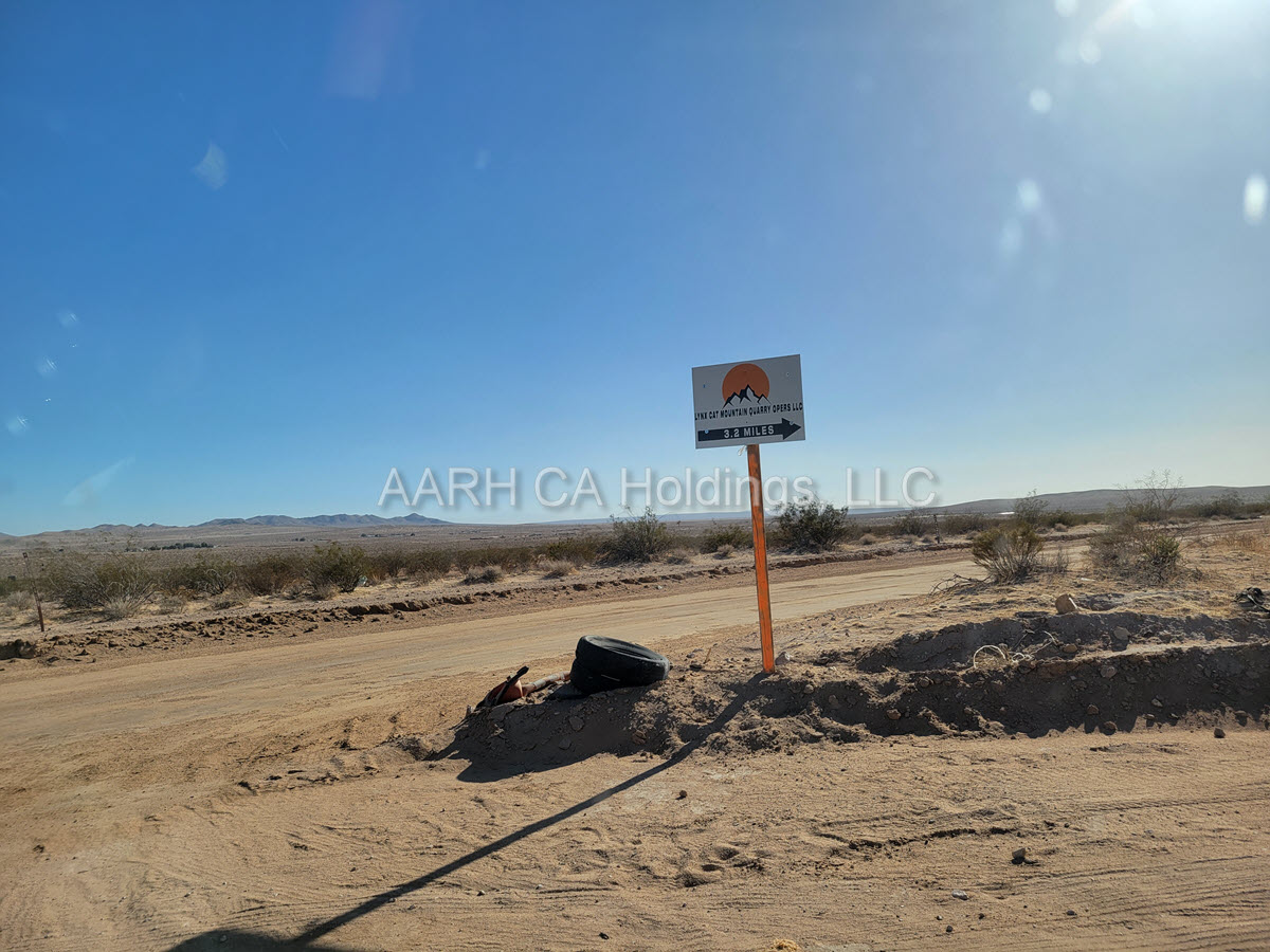5 Acres in Hinkley, CA North of Highway 58