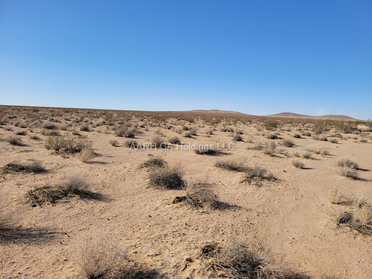 5 acres in Hinkley, CA (Opportunity to own 5 acres of land just off Hwy 58)