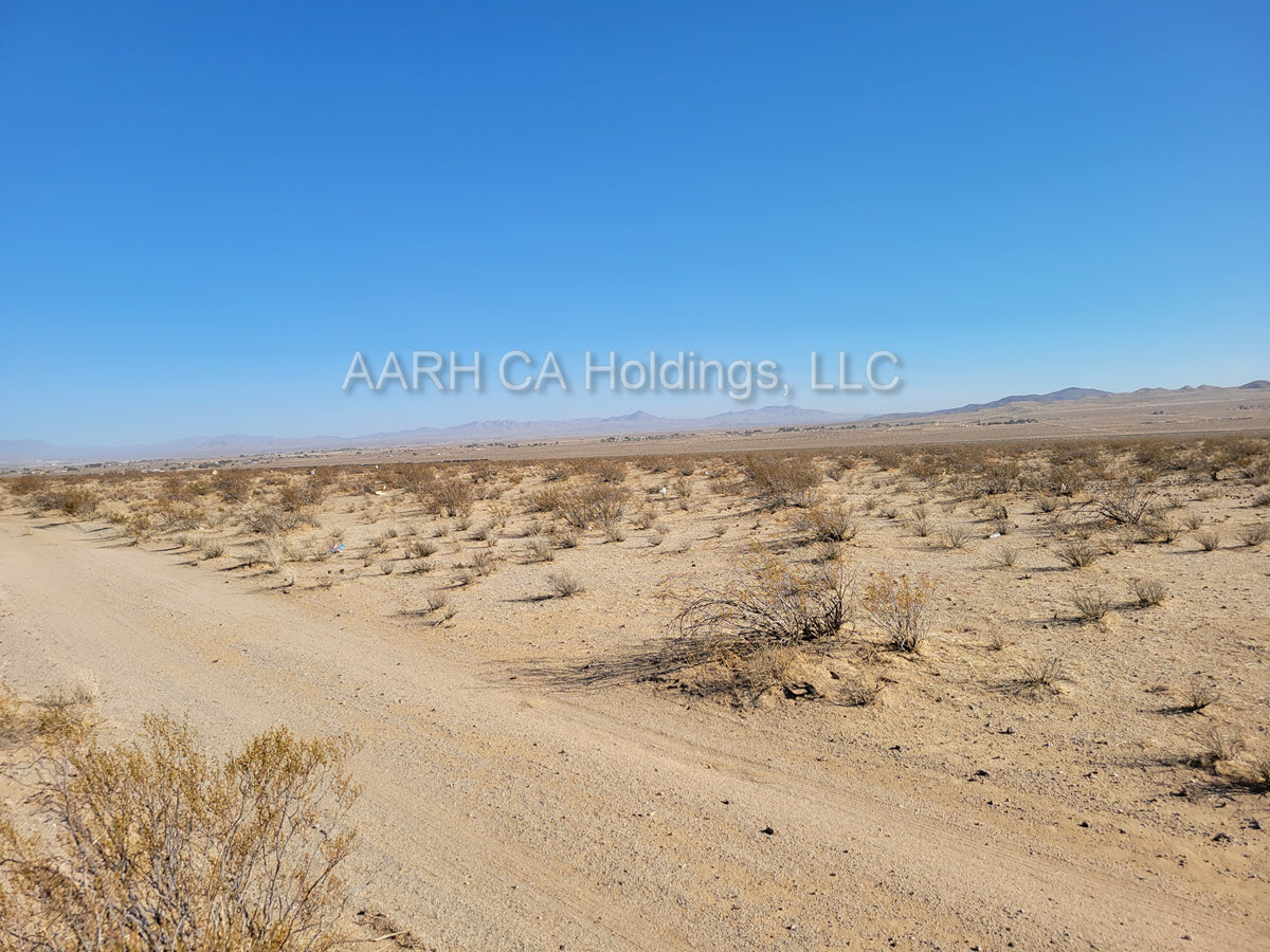 5 Acres in Hinkley, CA North of Highway 58