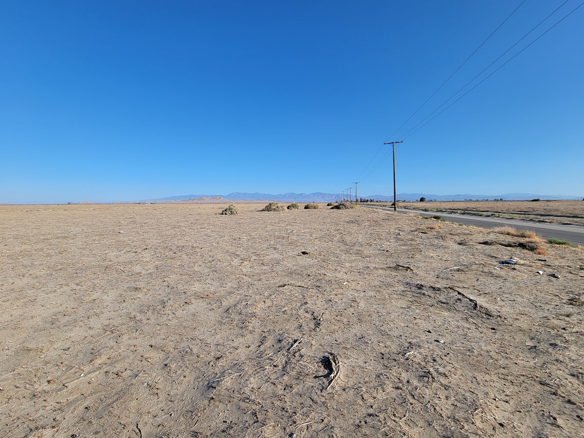 4.7 acres in Lancaster, CA