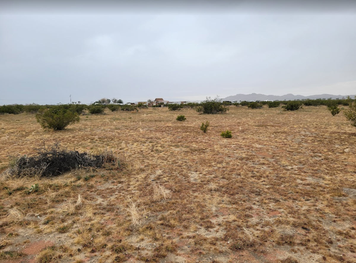 5 flat acres, Llano, close to HWY 138